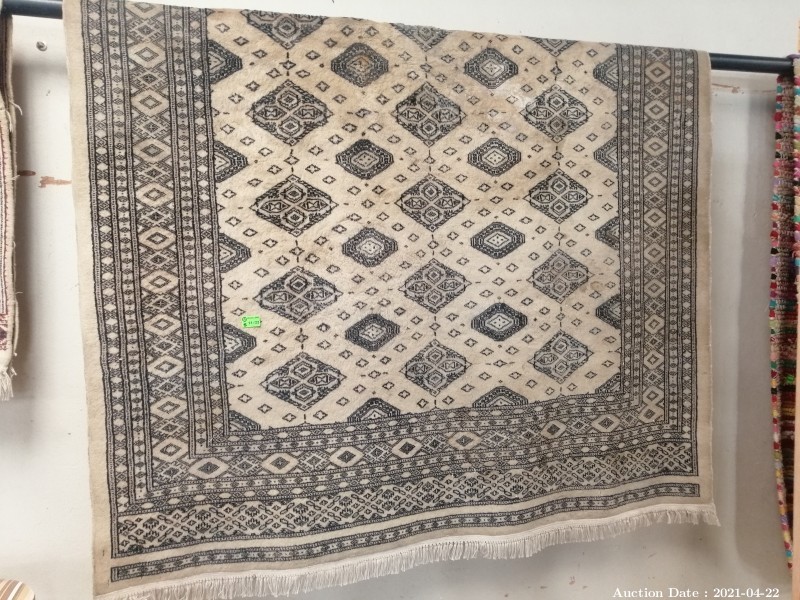 309 Persian Style Carpet