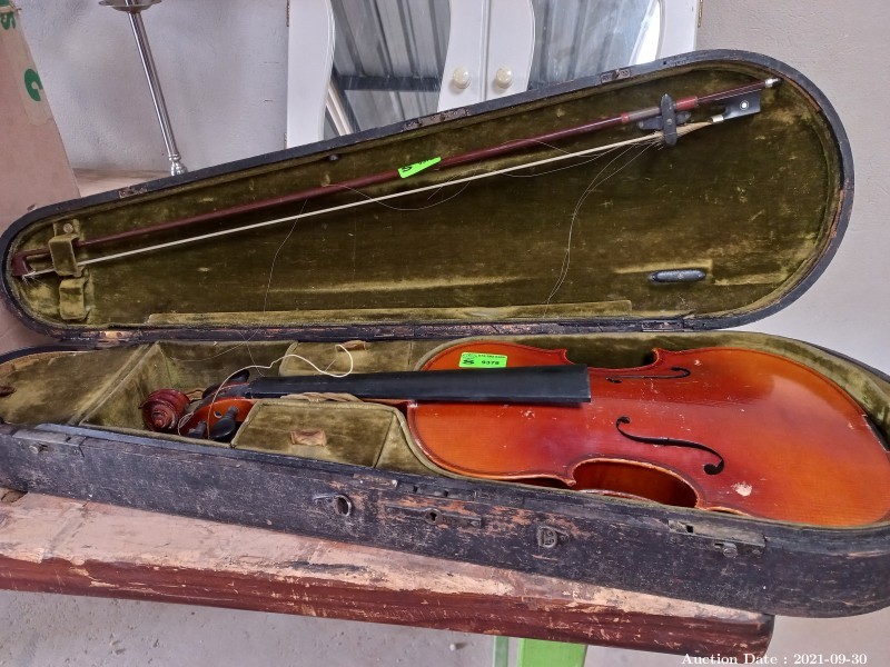 1456 - Vintage Violin in Case