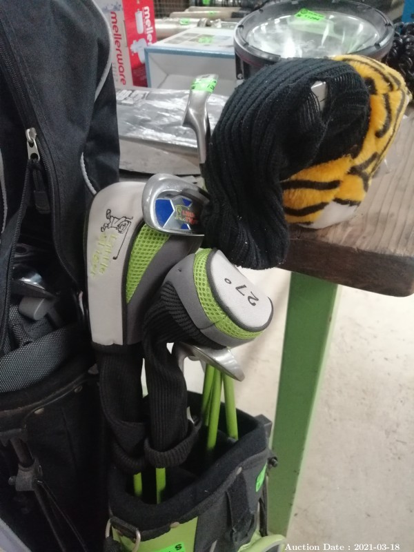 320 Little Tiger Kids Golf Set