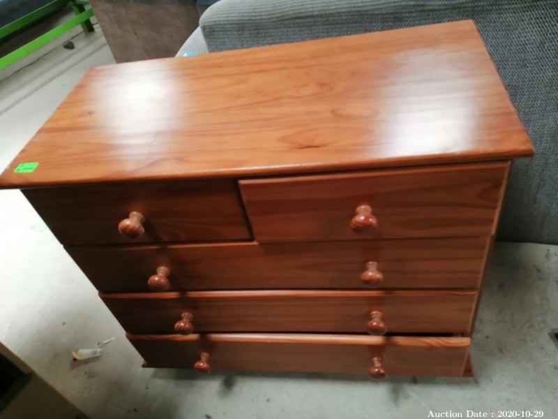 121 Chest of Drawers