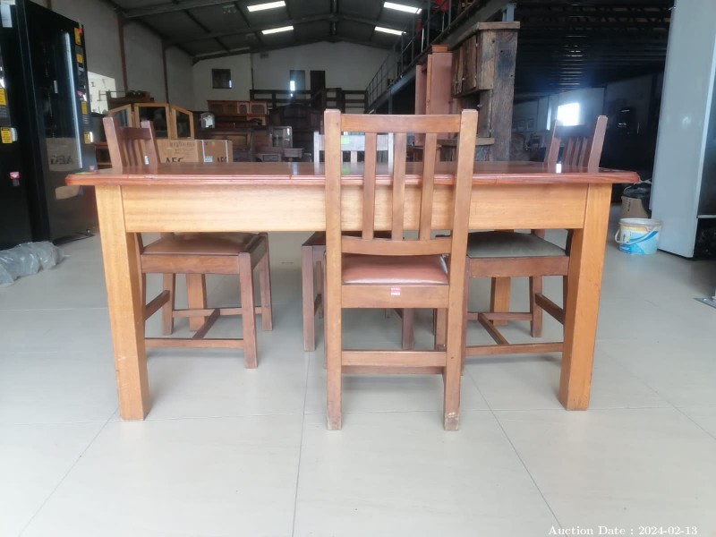 5370 - 5 Piece Solid Wood Dining Room Set - Solid Wood Dining Table with 4 Solid Wood and Upholstered Chairs