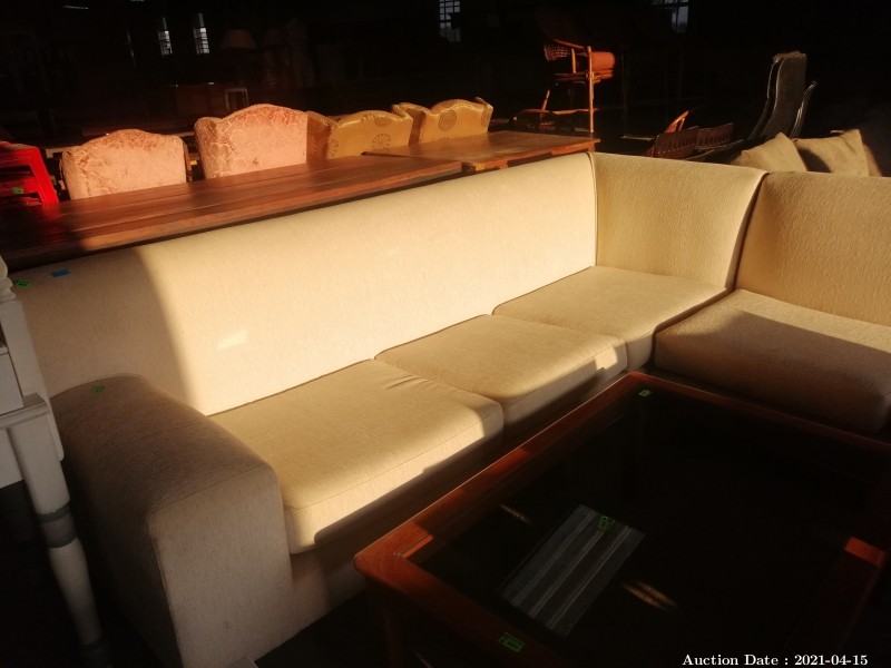 120 Cream Upholstered Corner Couch