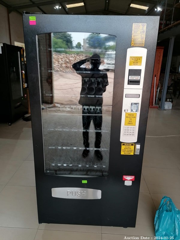 4920 - Top Vending Vending Machine - Model:  GD602A