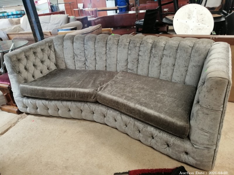 324 Plush Curved Couch