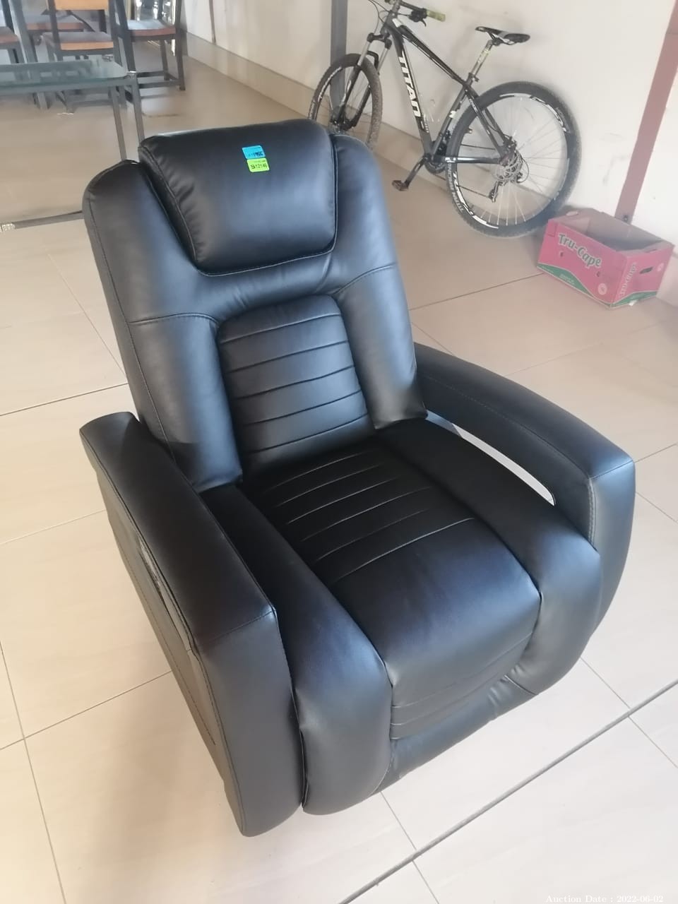 1956 - 1 x Recliner Chair Faux Leather