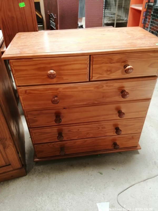 104 Chest of Drawers