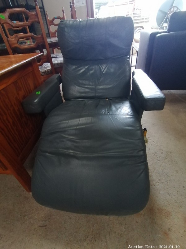 506 Lazyboy Chair