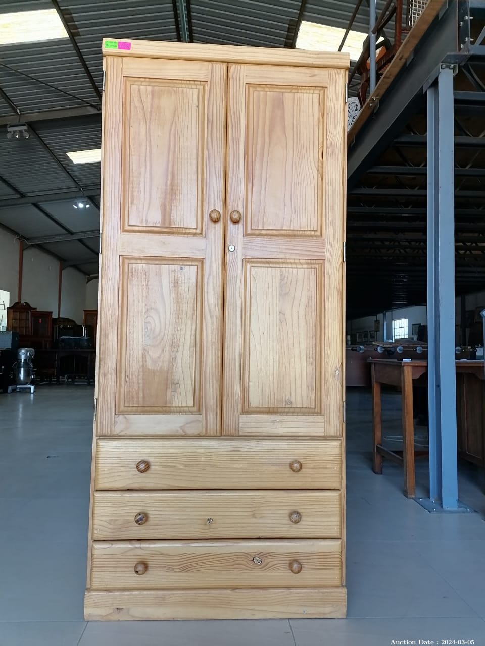 5681 - Lovely Solid Wood Double Door Wardrobe