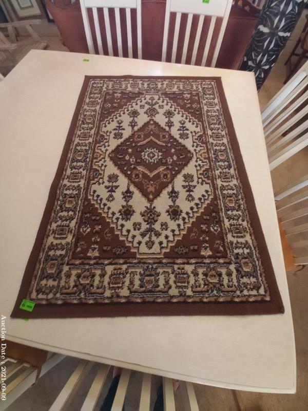 131 - Small Oriental-Style Carpet