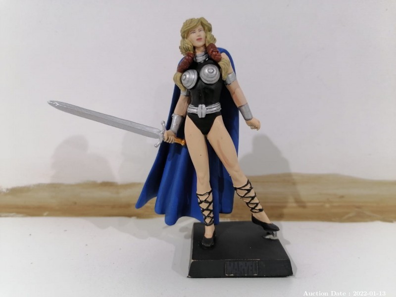 319 - Marvel Collectable Figurine with Magazine - Valkyrie
