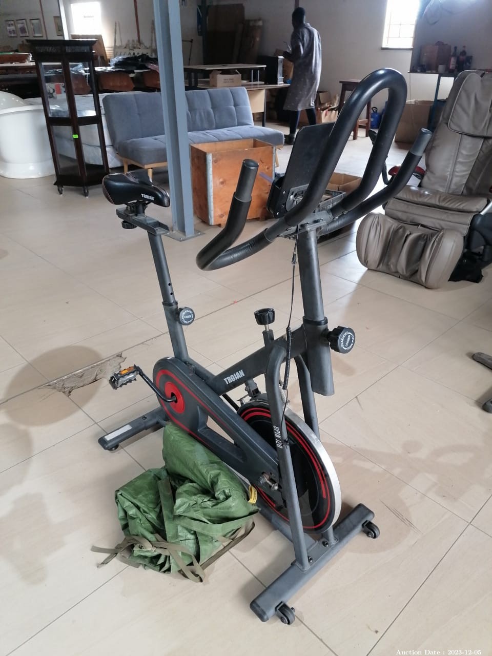 4053 - Trojan Exercise Bike