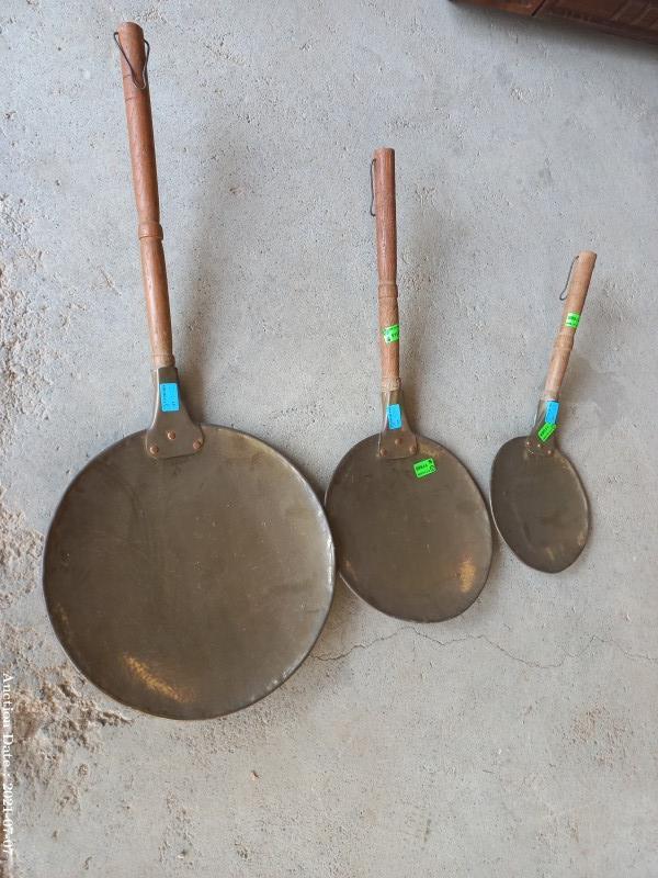 1106 - Set of 3 Ornamental Brass pans