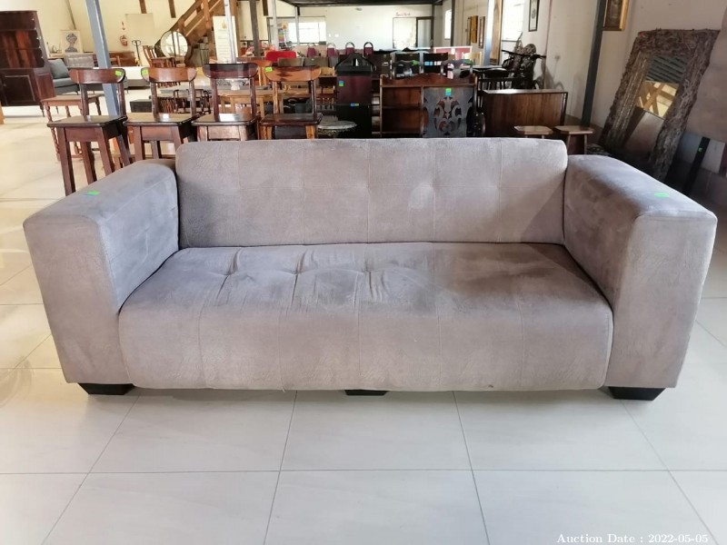 1684 - 1 x 3 seater Couch Upholstered in Gray Material