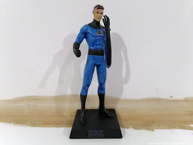 325 - Marvel Collectable Figurine with Magazine - Mr Fantastic