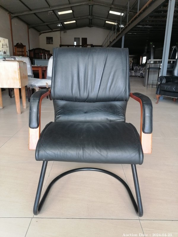 6732-1x Black Leather Chair 