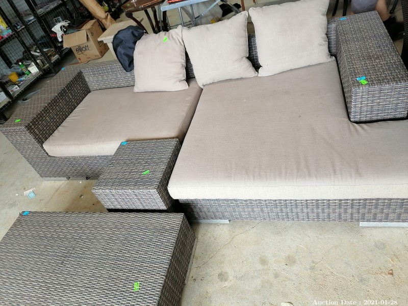 103 Patio Couch Set