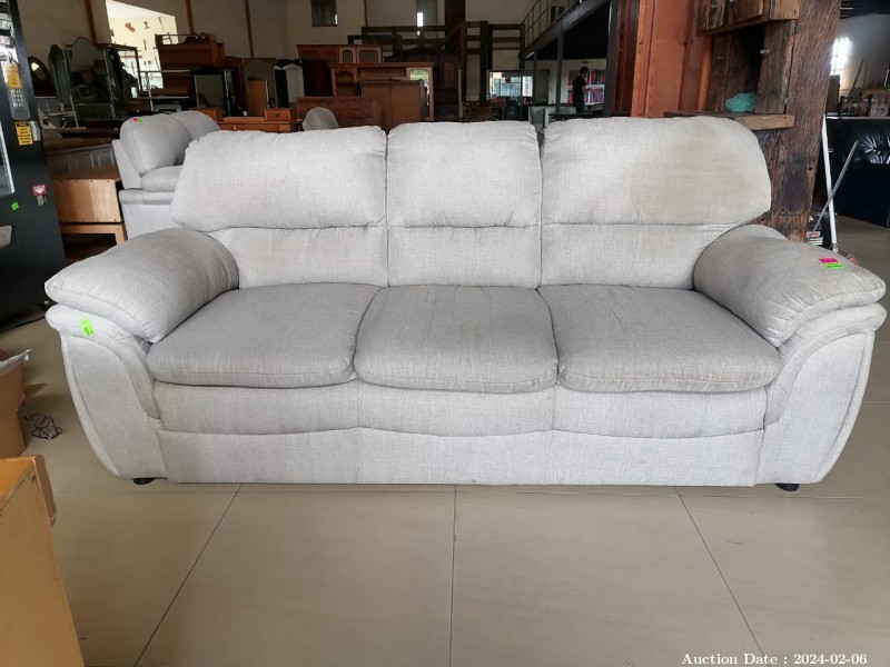 5348B - Lovely 3 Seater Upholstered Couch