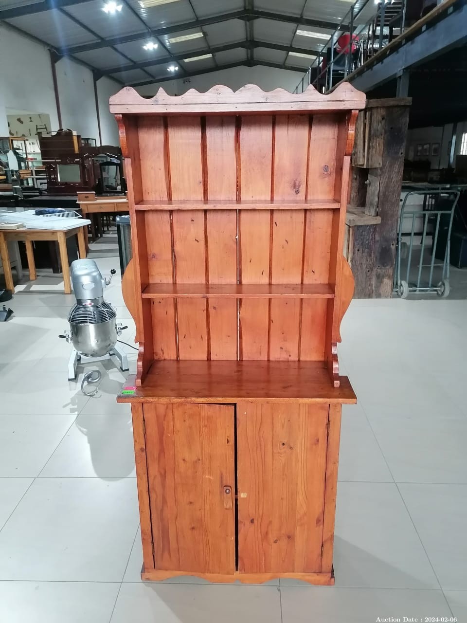 5344 - Lovely Solid Wood Cabinet with Display Area