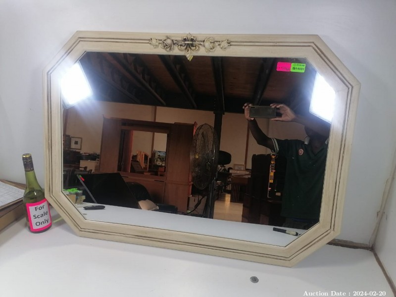5466 - Beautiful Framed Mirror