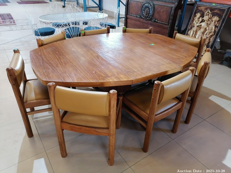 187 - 8 SEATER DINING ROOM TABLE 