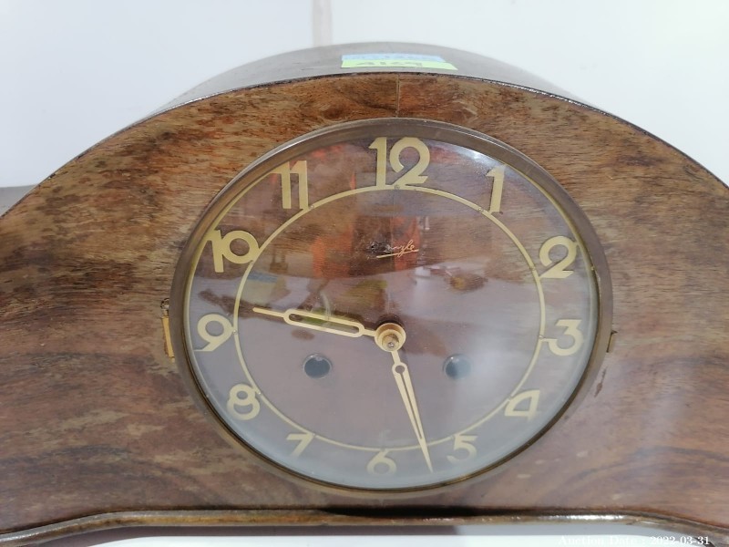 1268 - Vintage Mantle clock