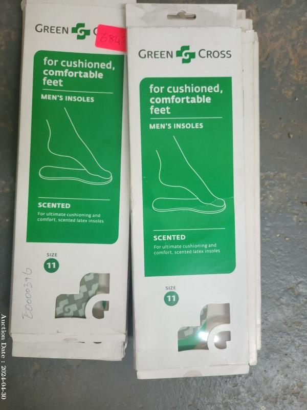 Lot 6842 - 7 x Size 11 Green Cross Scented Insoles
