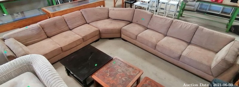 305 8 x Seater Couch