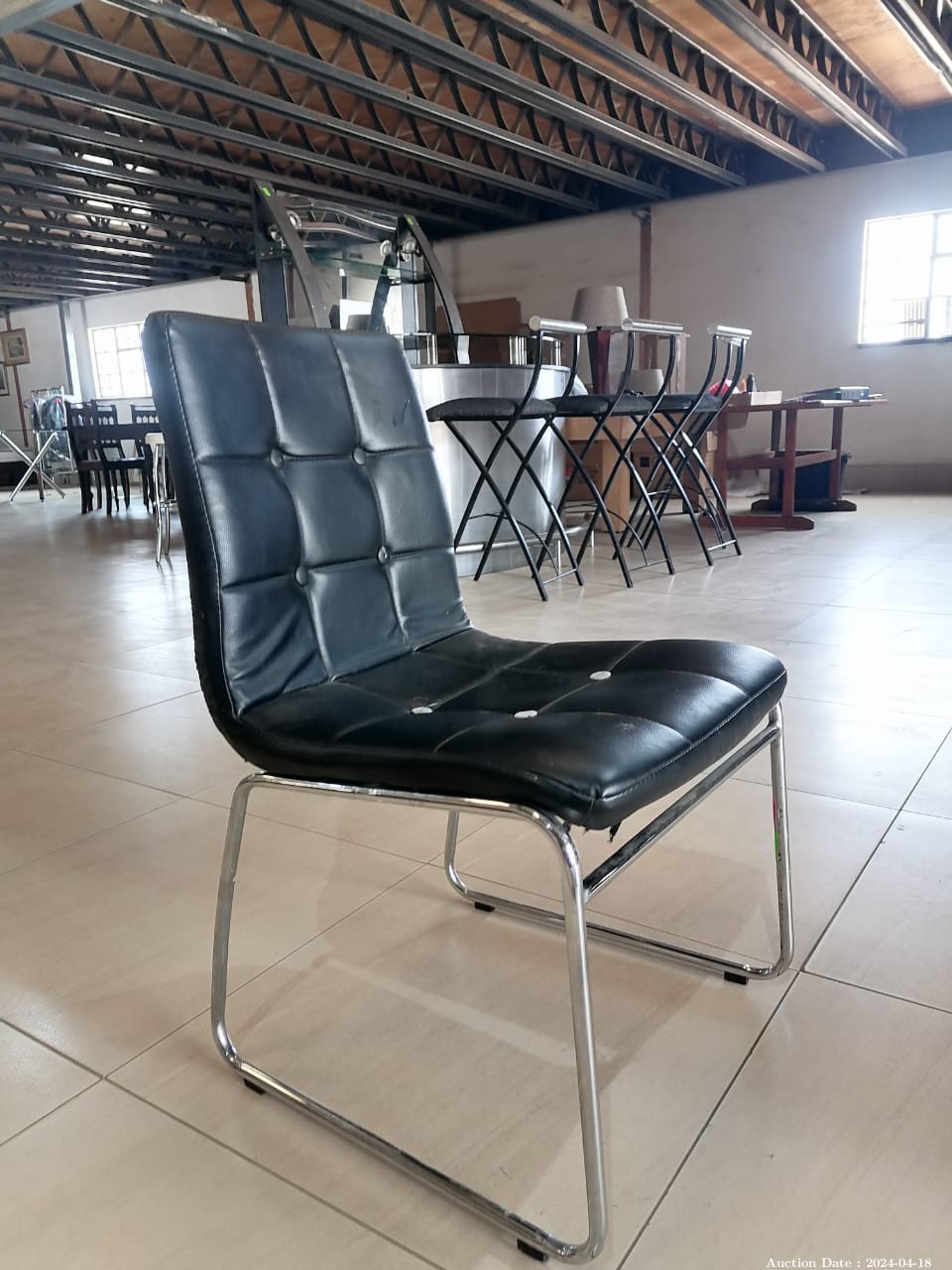 6676- 1x Black Chair With Steel Legs 