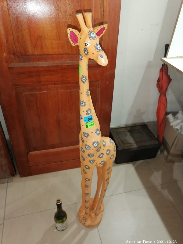 205 - Funky Wooden Giraffe - 1,25m high