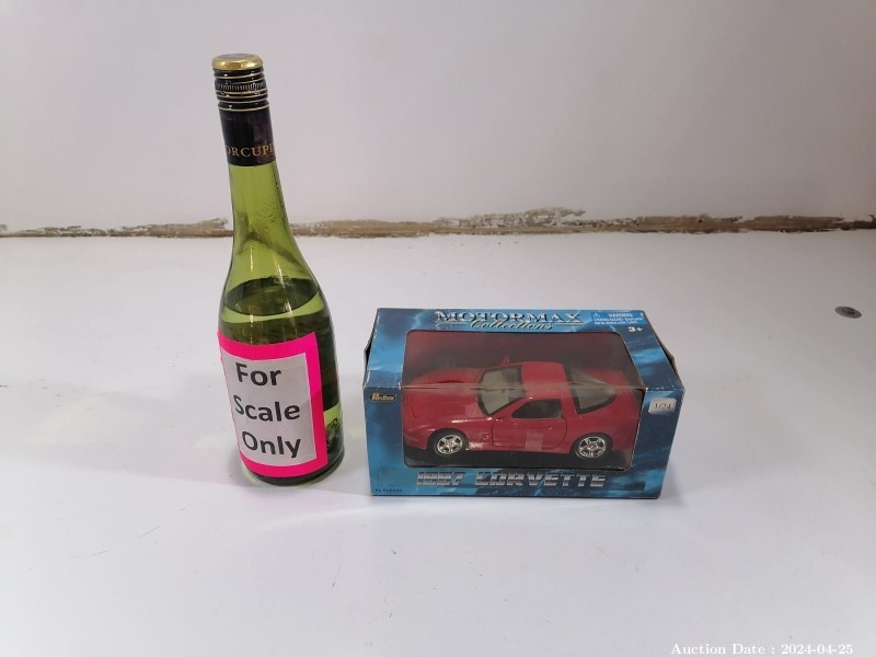 6796- 1x Corvette 1997 (1/24) Scale Car 