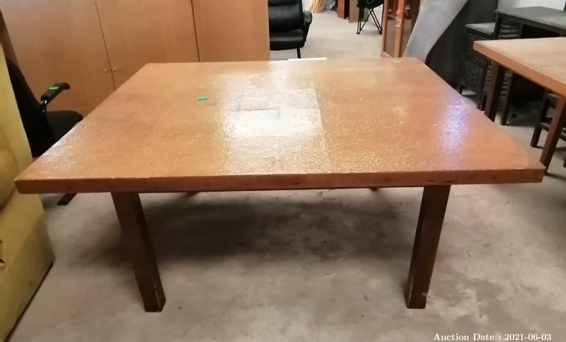 304 Wooden table with cork-look top