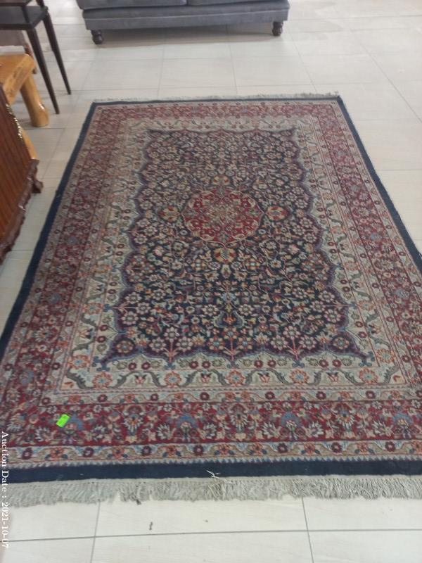 620 - Persian Style Carpet in Blue 