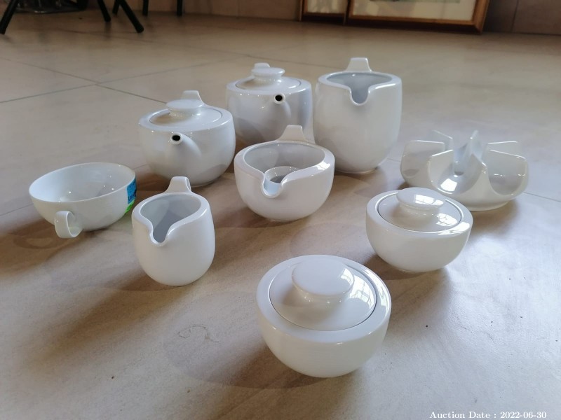 2232 - Arzberg Set of Tea Pots, Jugs, Sugar Bowls