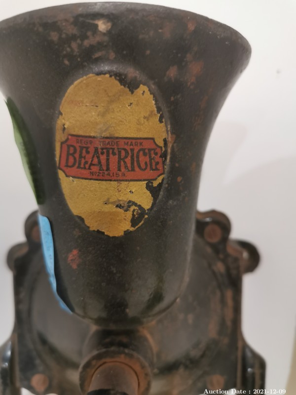 707 Beatrice no. 3 Vintage Cast Iron Coffee Grinder Online