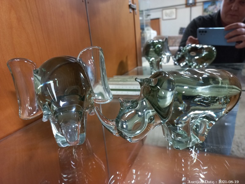 332 - Pair of Large Ngwenya Glass Animal Figurines