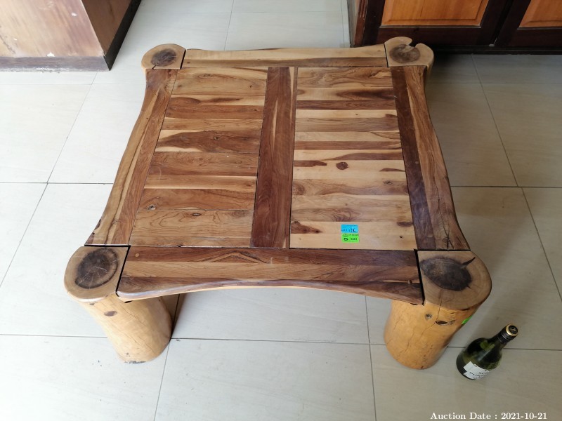 116 - Stunning Solid Wood Coffee Table