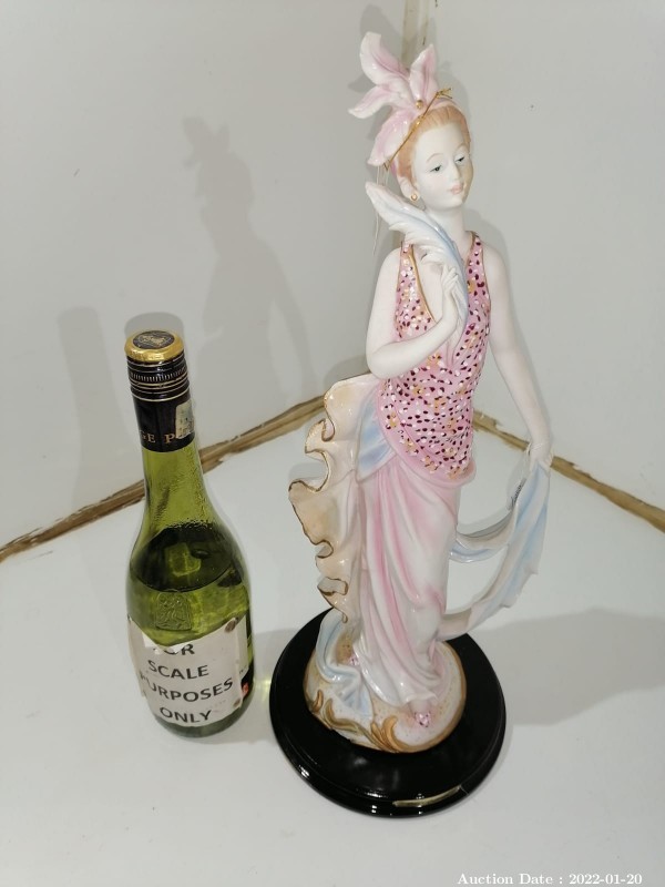 412 - Cotina Collection - Large Porcelain Statuette