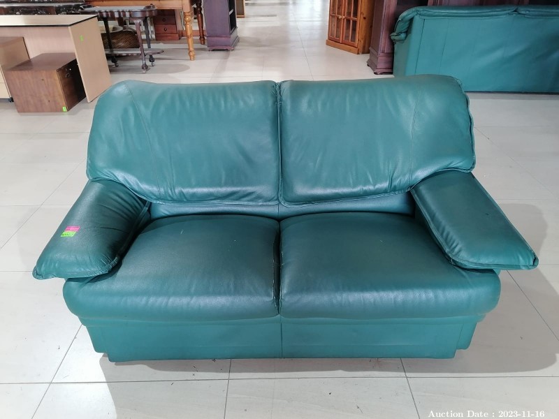 3725 - Leather 2 Seater Couch