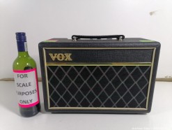 Description 3055 - Vox Pathfindre Bass Ten Amp