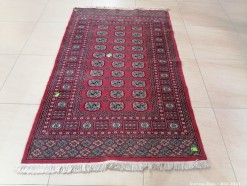 Description 130 - Lovely Persian Style Carpet in Red