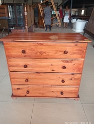 Description 4105 - Solid Wood Chest of Drawers