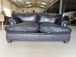 Description 6741- 1x Leather Two Seater Couch 