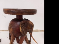 Description 325 - Solid Wood Elephant Pedestal