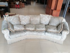 Description Lot 5760 - Stunning Upholstered Couch with Tassles