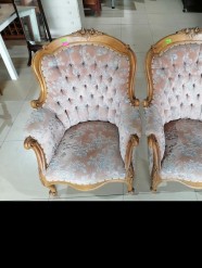 Description 4933 - 2 Stunning Solid Wood and Upholstered Armchairs
