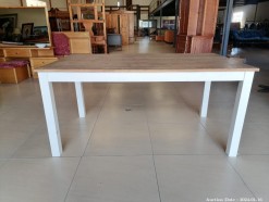 Description 4963 - Solid Wood Universal Table
