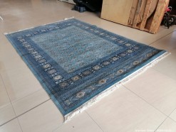 Description 2942 - Persian Style Carpet