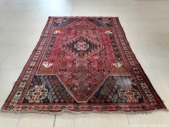 Description 411 - Large Persian-Style knotted Carpet