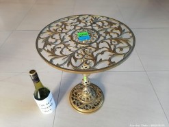 Description 1675 - 1 x Unusual Brass-plated Side Table