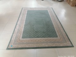 Description 1446 - Large Knotted Carpet